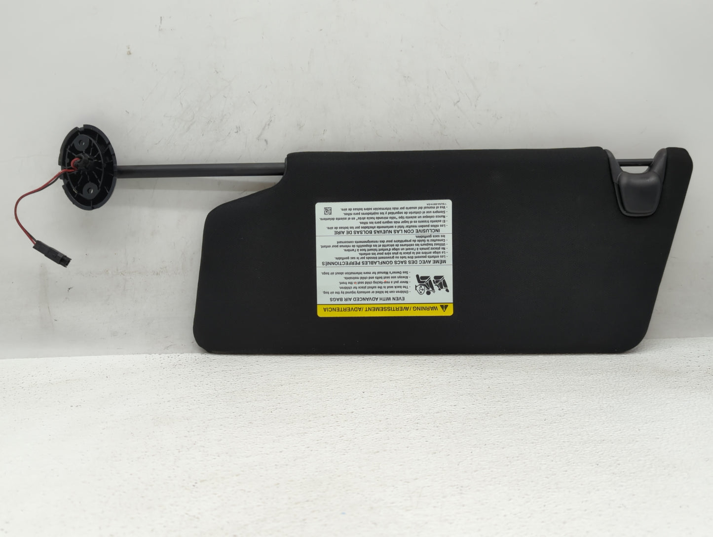 2017 Ford Explorer Sun Visor Shade Replacement Passenger Right Mirror Fits OEM Used Auto Parts - Oemusedautoparts1.com