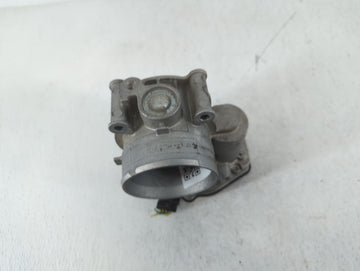 2011-2019 Ford Explorer Throttle Body P/N:170384001335 AT4E-9F991-EL Fits Fits 2011 2012 2013 2014 2015 2016 2017 2018 2019 OEM Used Auto Parts