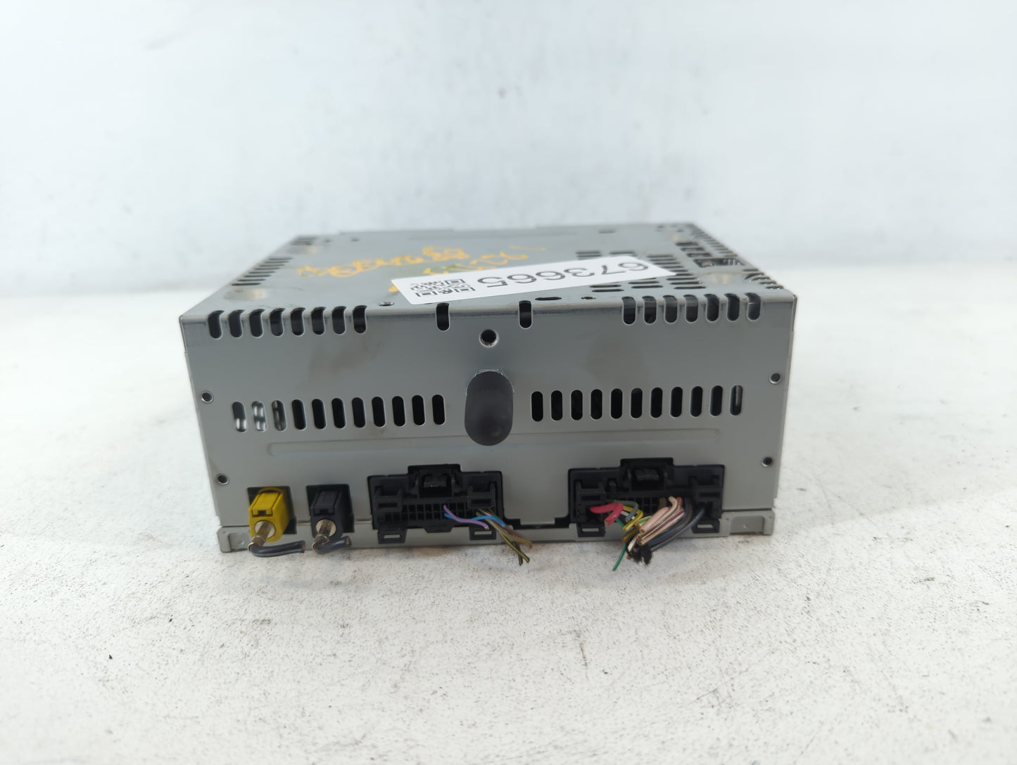 2016-2017 Ford Explorer Am Fm Cd Player Radio Receiver - Oemusedautoparts1.com