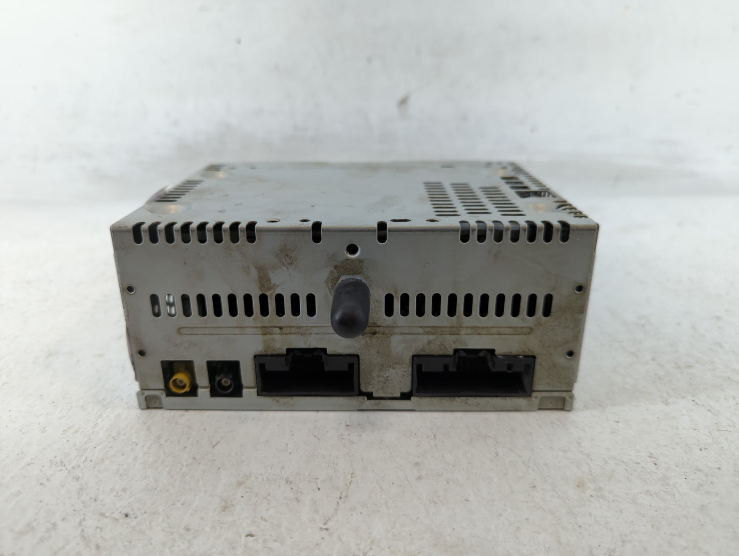 2016-2017 Ford Explorer Am Fm Cd Player Radio Receiver - Oemusedautoparts1.com