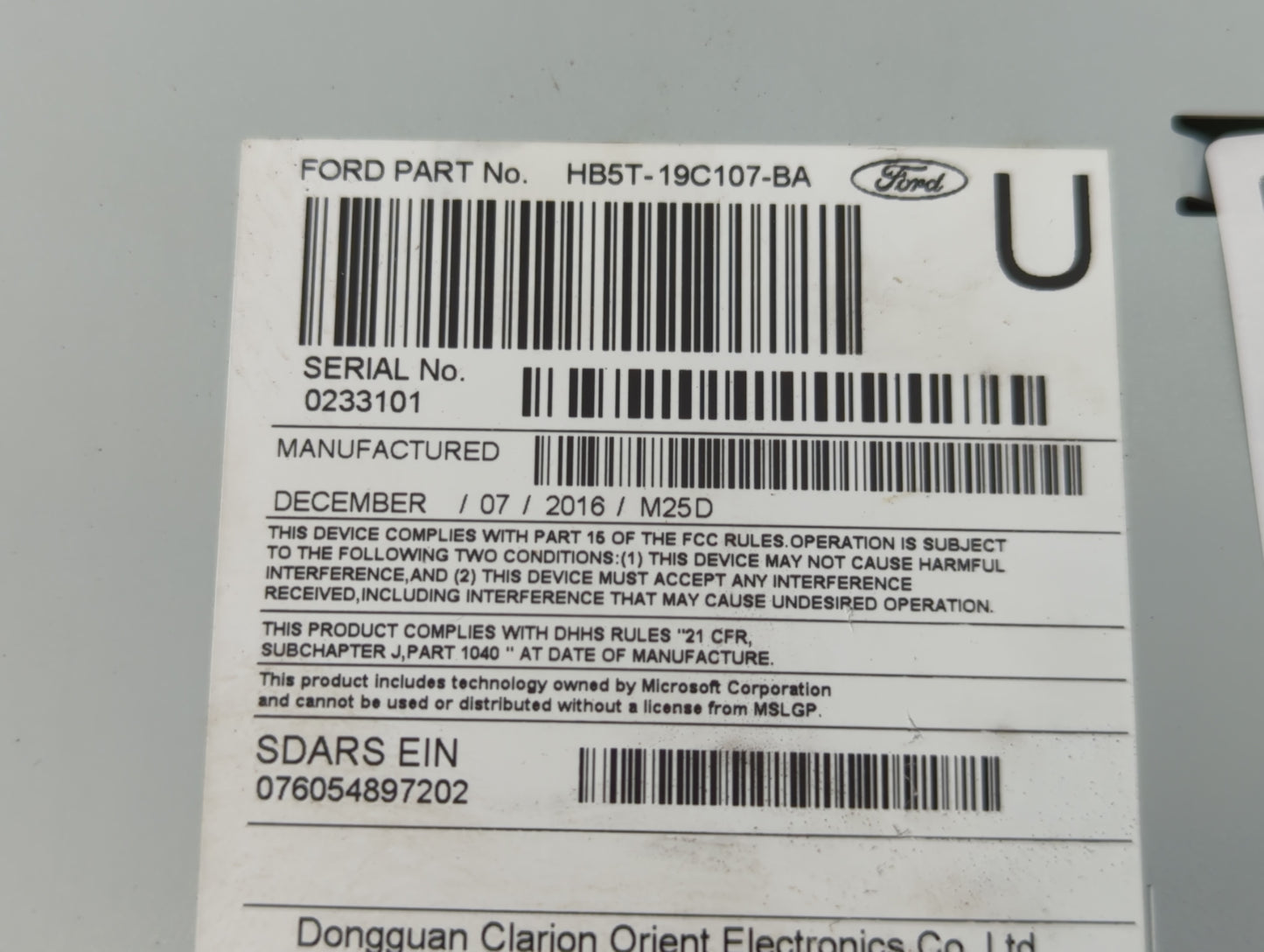 2016-2017 Ford Explorer Radio AM FM Cd Player Receiver Replacement P/N:HB5T-19C107-BA Fits Fits 2016 2017 OEM Used Auto Part