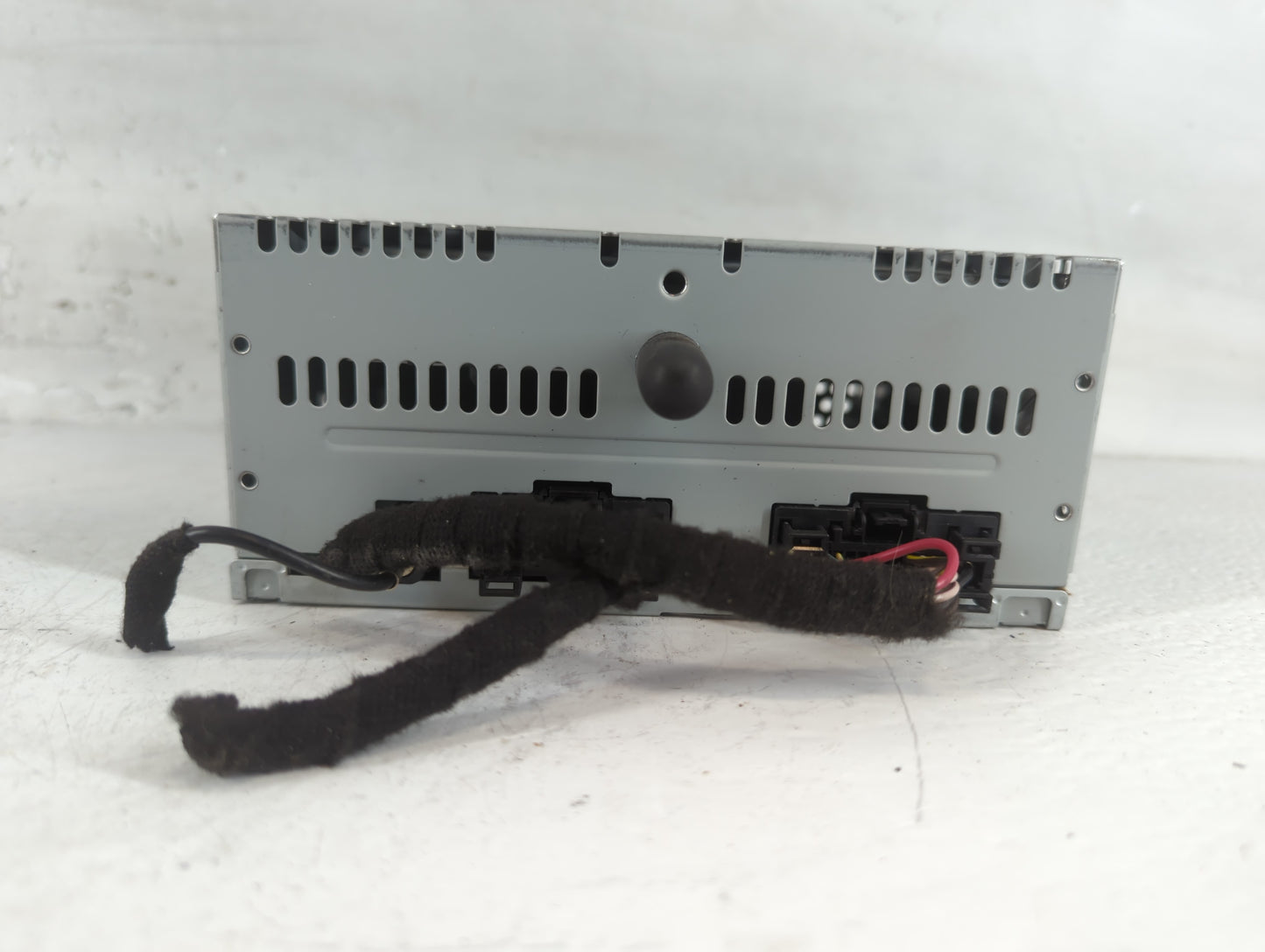 2017 Ford Explorer Radio AM FM Cd Player Receiver Replacement P/N:HB5T-18A802-FA Fits OEM Used Auto Parts - Oemusedautoparts