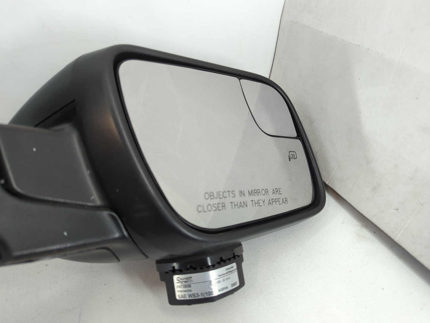 2017 Ford Explorer Driver Side View Mirror - Left Door Mirror OEM Used - Oemusedautoparts1.com