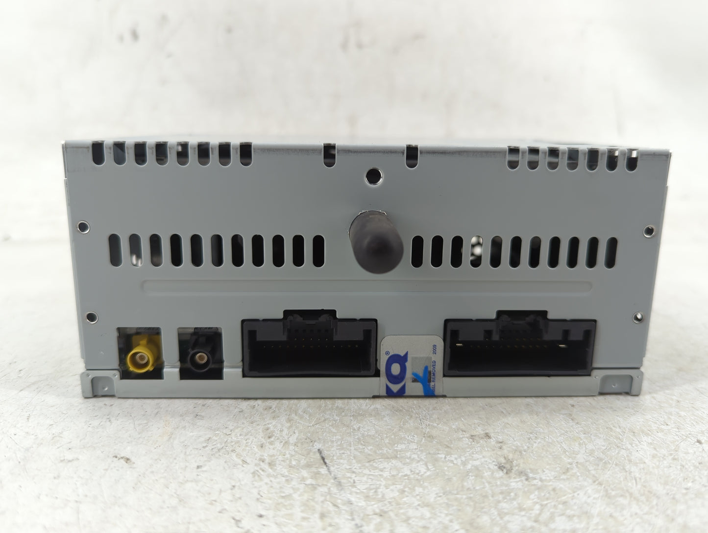 2016-2018 Ford F-150 Radio AM FM Cd Player Receiver Replacement P/N:GL3T-19C107-FE Fits Fits 2016 2017 2018 OEM Used Auto Pa