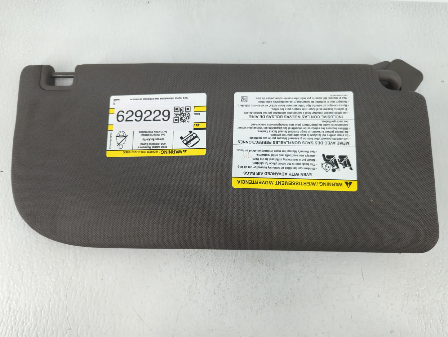 2015-2017 Ford F-150 Sun Visor Shade Replacement Passenger Right Mirror Fits Fits 2015 2016 2017 OEM Used Auto Parts - Oemus