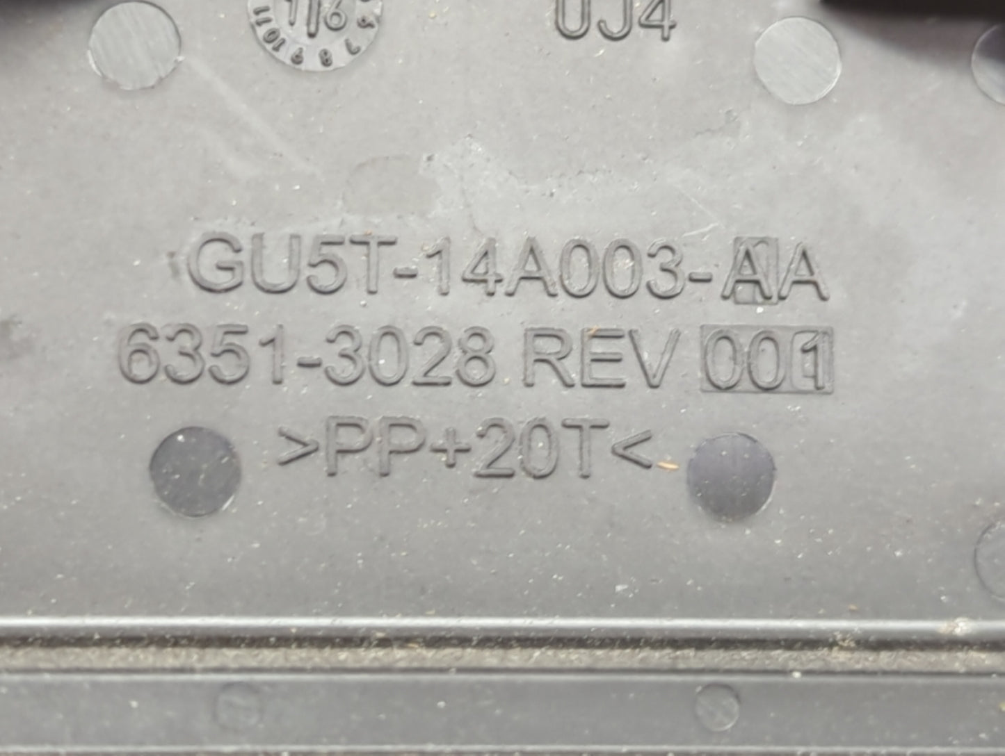 2017-2019 Ford F-250 Super Duty Fusebox Fuse Box Panel Relay Module P/N:GU5T-14A003-AA Fits Fits 2017 2018 2019 OEM Used Aut