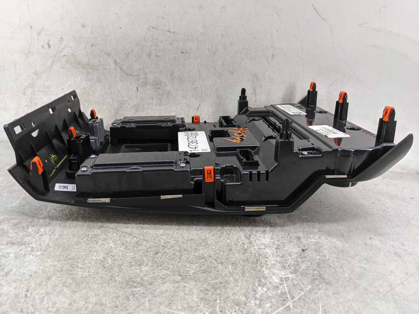 Ford F150 Radio Control Panel 1473672 - Oemusedautoparts1.com