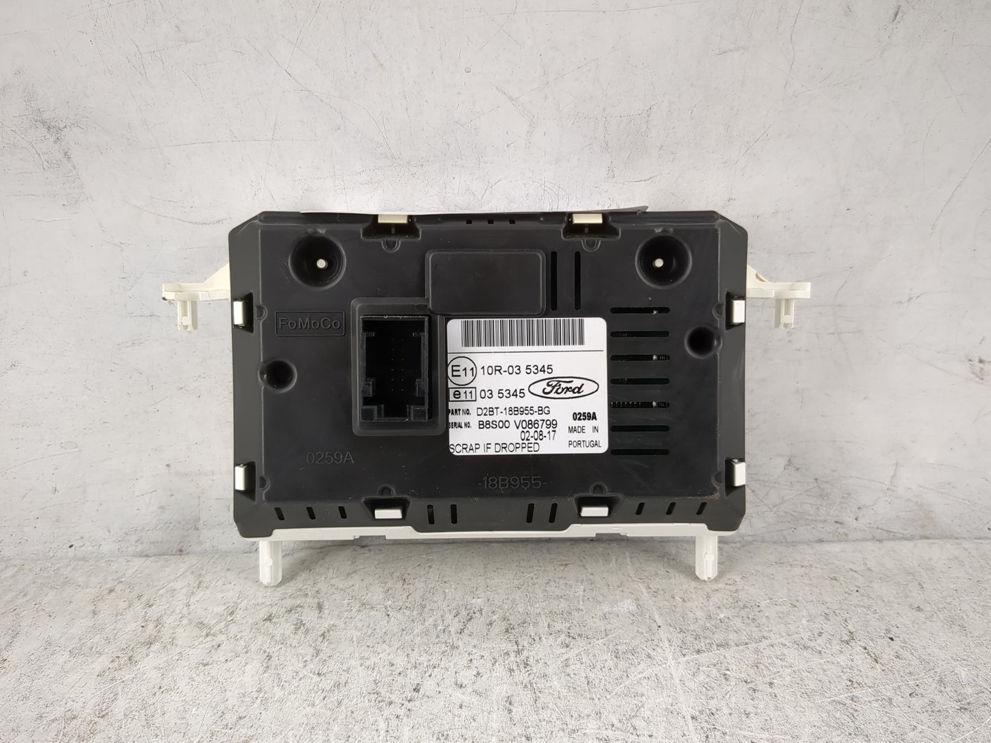 2014-2017 Ford Fiesta Information Display Screen 1491511 - Oemusedautoparts1.com