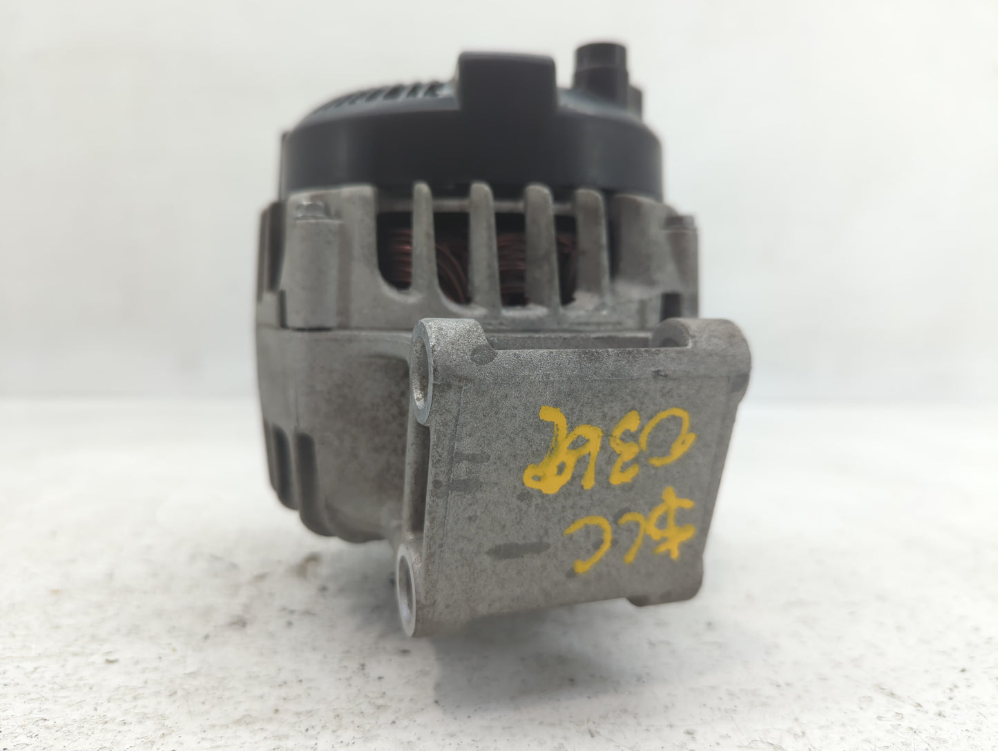 2011-2019 Ford Fiesta Alternator Replacement Generator Charging Assembly Engine OEM P/N:2608513 C AE8T-10300-AA Fits OEM Use