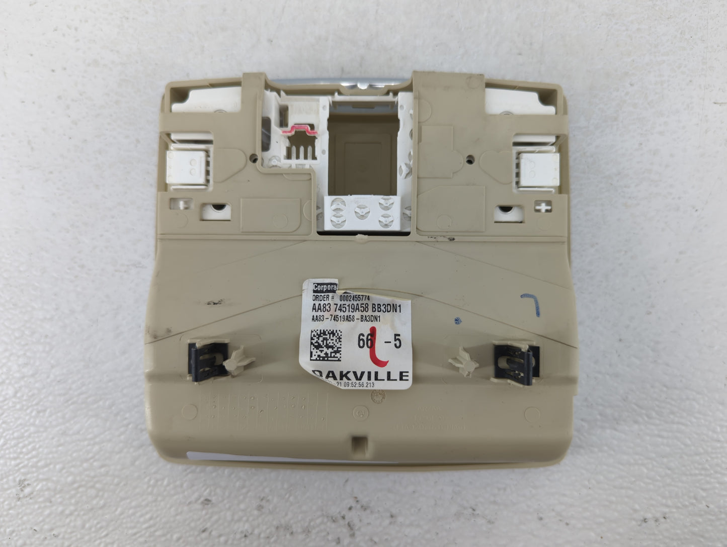 2013-2019 Ford Flex Overhead Roof Console 626104 - Oemusedautoparts1.com