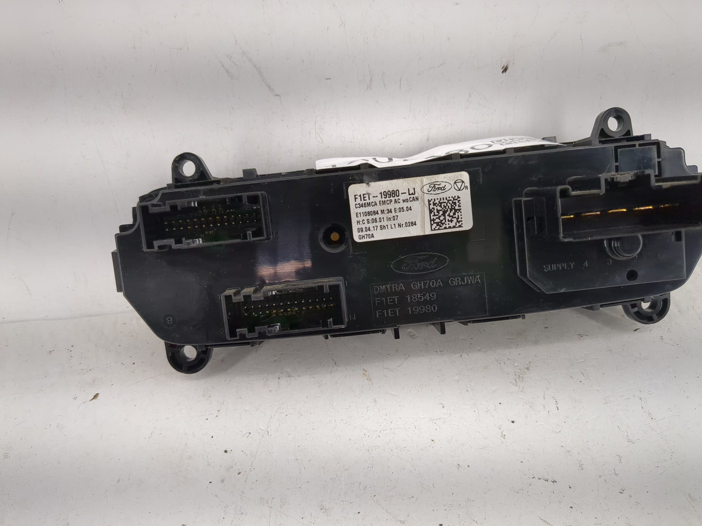 2015-2018 Ford Focus Climate Control Module Temperature AC/Heater Replacement P/N:F1ET-19980-LJ Fits Fits 2015 2016 2017 201