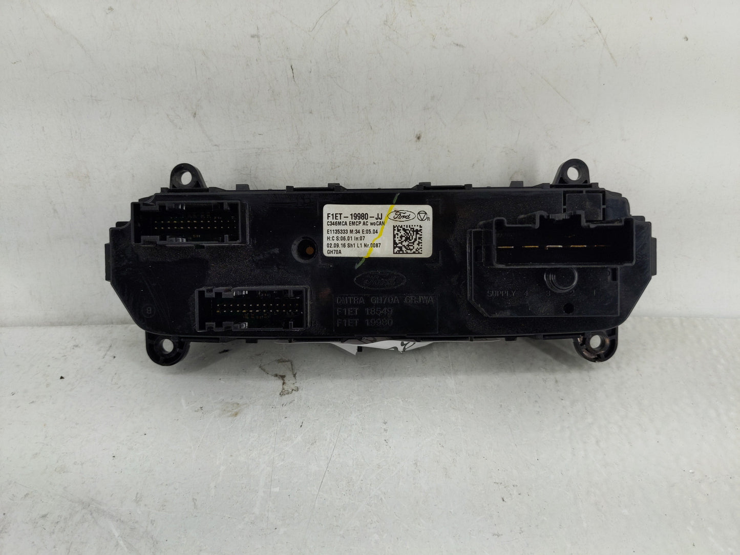 2015-2018 Ford Focus Climate Control Module Temperature AC/Heater Replacement P/N:F1ET-19980-JJ Fits Fits 2015 2016 2017 201