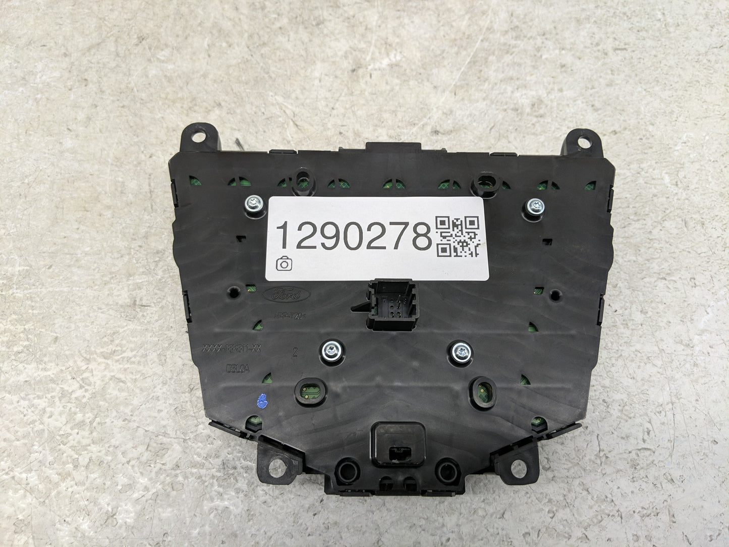 2015-2018 Ford Focus Radio Control Panel - Oemusedautoparts1.com