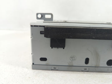 2017-2018 Ford Focus Radio AM FM Cd Player Receiver Replacement P/N:FM5T-19C107-HD Fits Fits 2017 2018 OEM Used Auto Parts