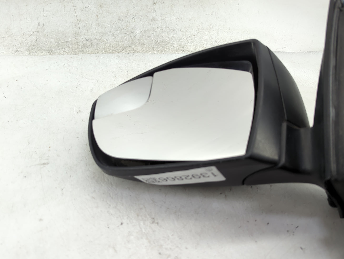 2015-2018 Ford Focus Passenger Side View Mirror - Right Door Mirror OEM Used - Oemusedautoparts1.com