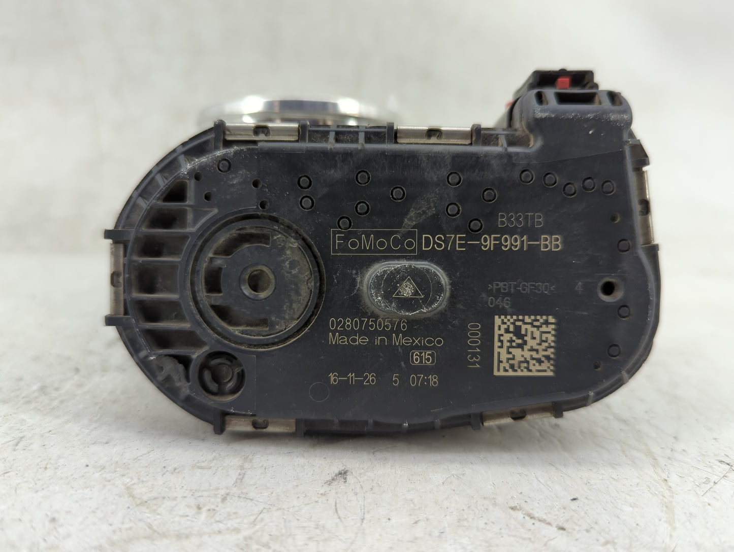 2014-2018 Ford Focus Throttle Body P/N:0280750576 DS7E-9F991-BB Fits Fits 2014 2015 2016 2017 2018 2019 2020 2021 2022 OEM U