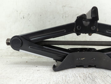 2017 Ford Focus Spare Scissor Car Jack