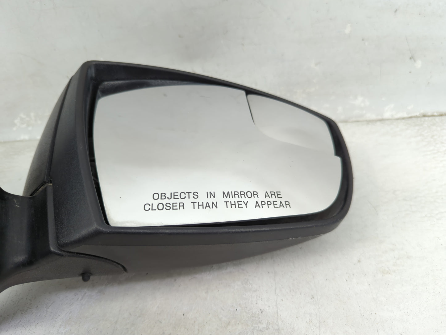 2015-2018 Ford Focus Passenger Side View Mirror - Right Door Mirror OEM Used - Oemusedautoparts1.com