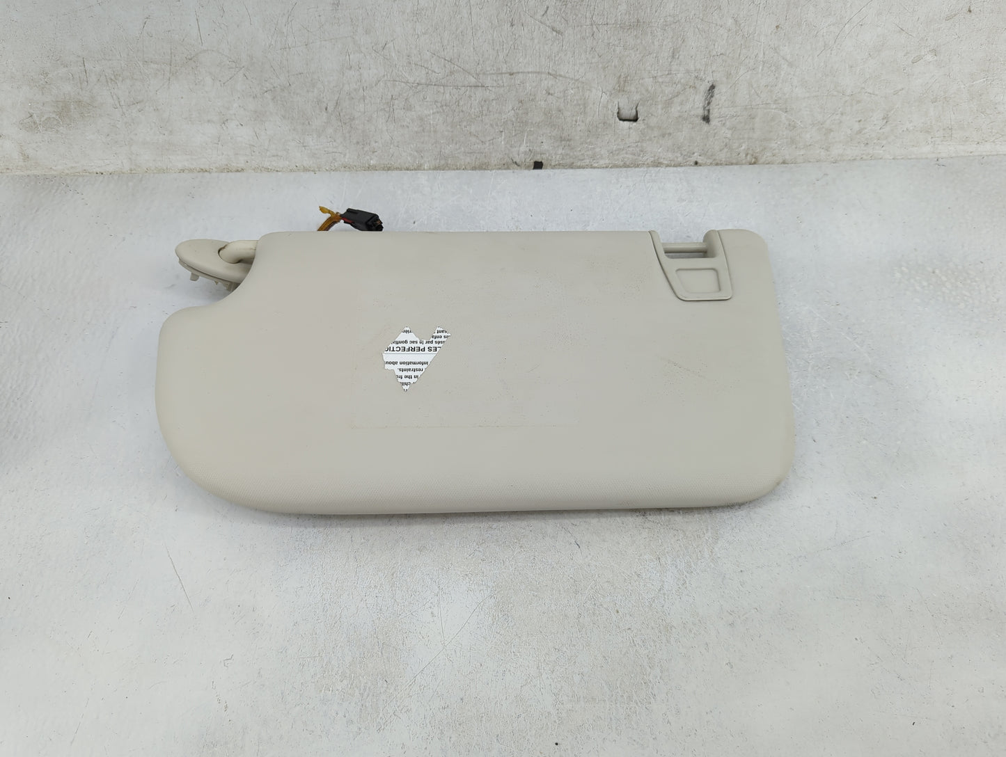 2013-2018 Ford Focus Sun Visor Shade Replacement Passenger Right Mirror Fits Fits 2013 2014 2015 2016 2017 2018 OEM Used Aut