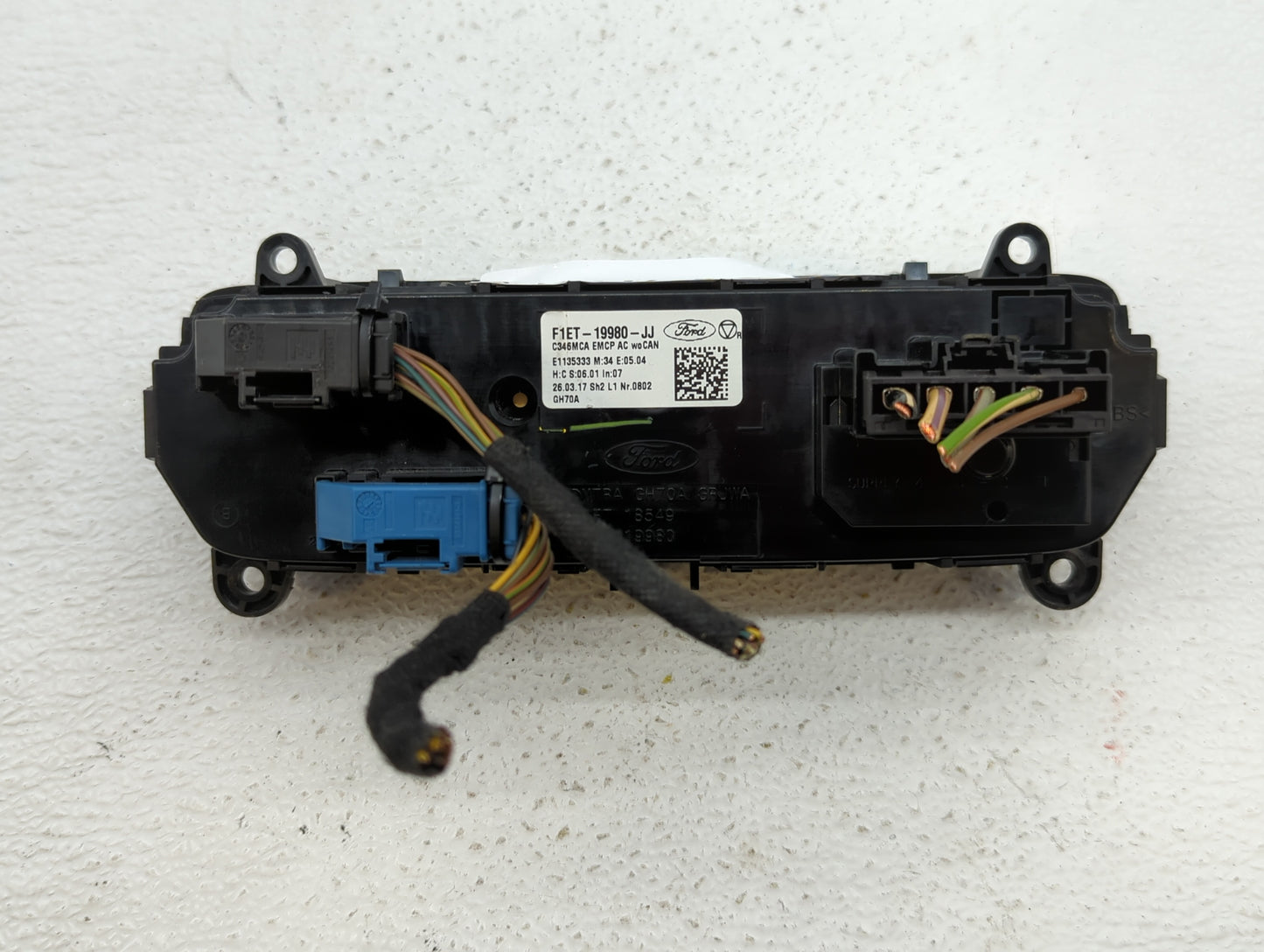 2015-2018 Ford Focus Climate Control Module Temperature AC/Heater Replacement P/N:F1ET-18K811-KD F1ET-18549 Fits OEM Used Au