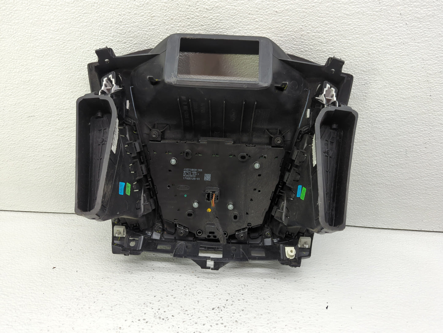 2015-2018 Ford Focus Radio Control Panel - Oemusedautoparts1.com