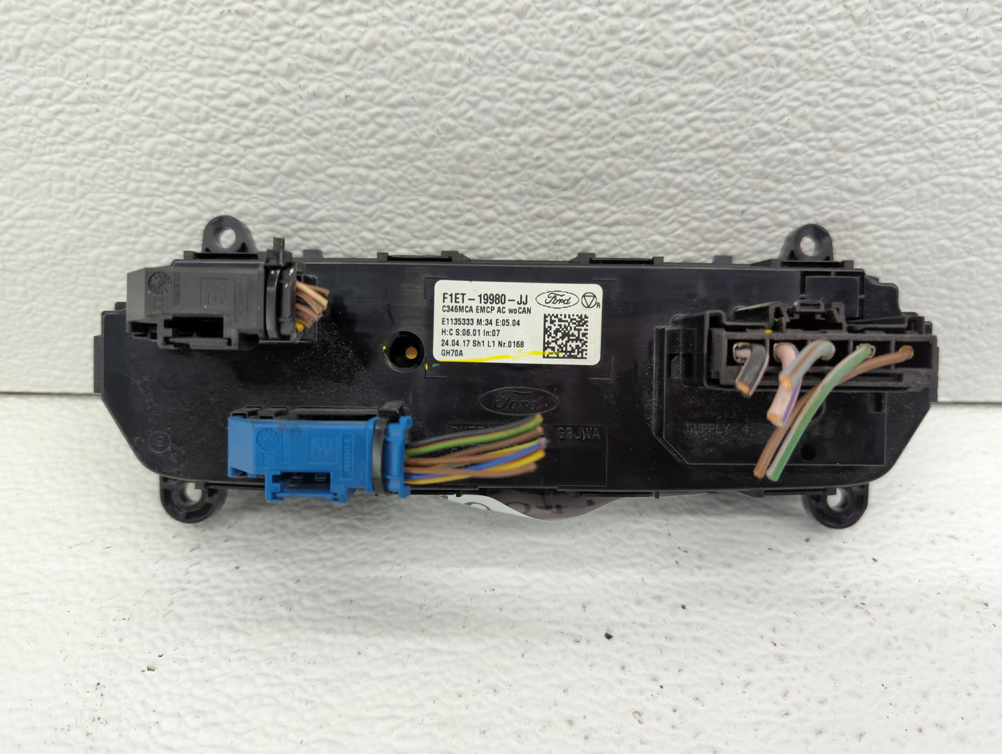 2015-2018 Ford Focus Climate Control Module Temperature AC/Heater Replacement P/N:F1ET-19980-JJ Fits Fits 2015 2016 2017 201