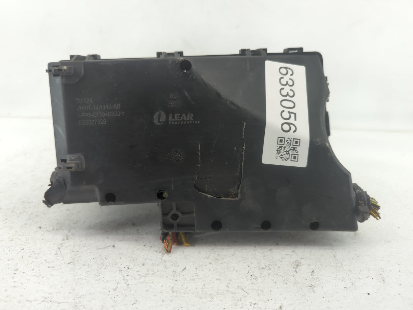 2017-2018 Ford Focus Fusebox Fuse Box Panel Relay Module P/N:AV6T-14A142-AB Fits Fits 2017 2018 OEM Used Auto Parts - Oemuse
