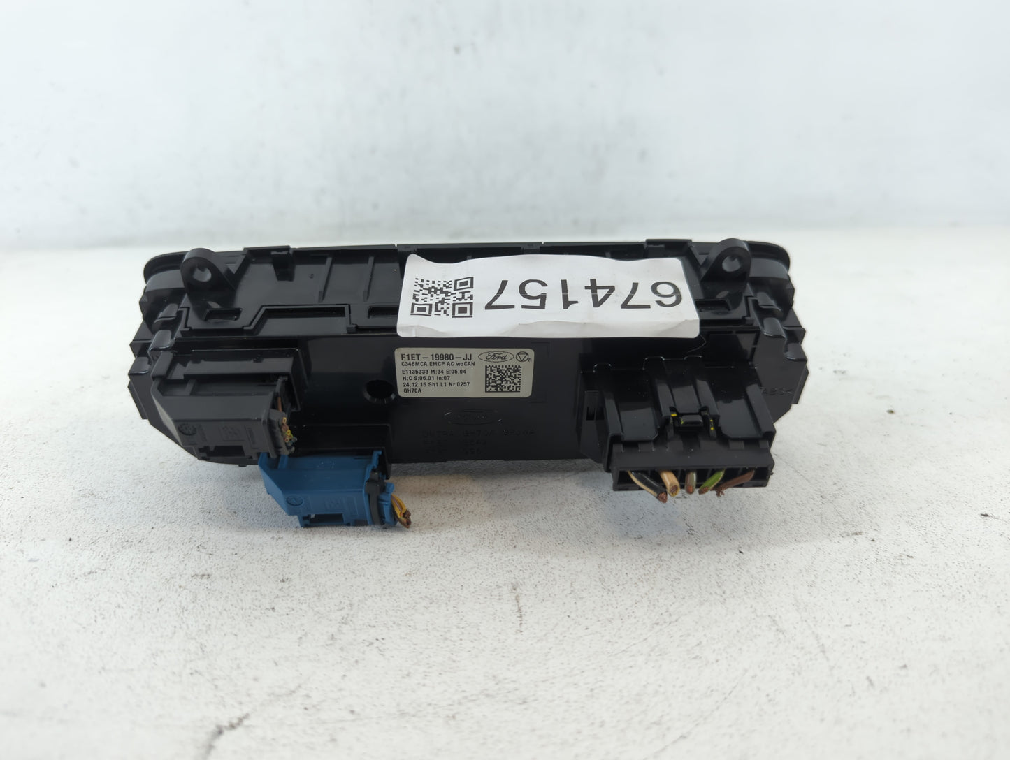 2015-2018 Ford Focus Climate Control Module Temperature AC/Heater Replacement P/N:F1ET-19980-JJ Fits Fits 2015 2016 2017 201
