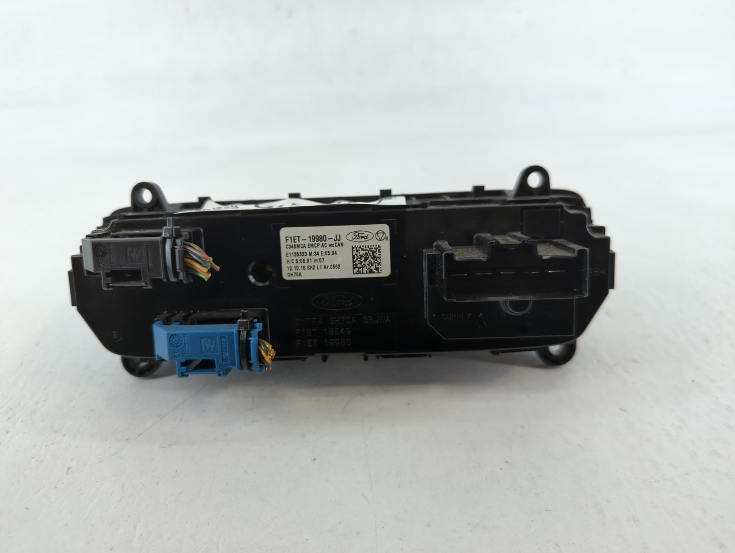2015-2018 Ford Focus Climate Control Module Temperature AC/Heater Replacement P/N:F1ET-19980-JJ Fits Fits 2015 2016 2017 201
