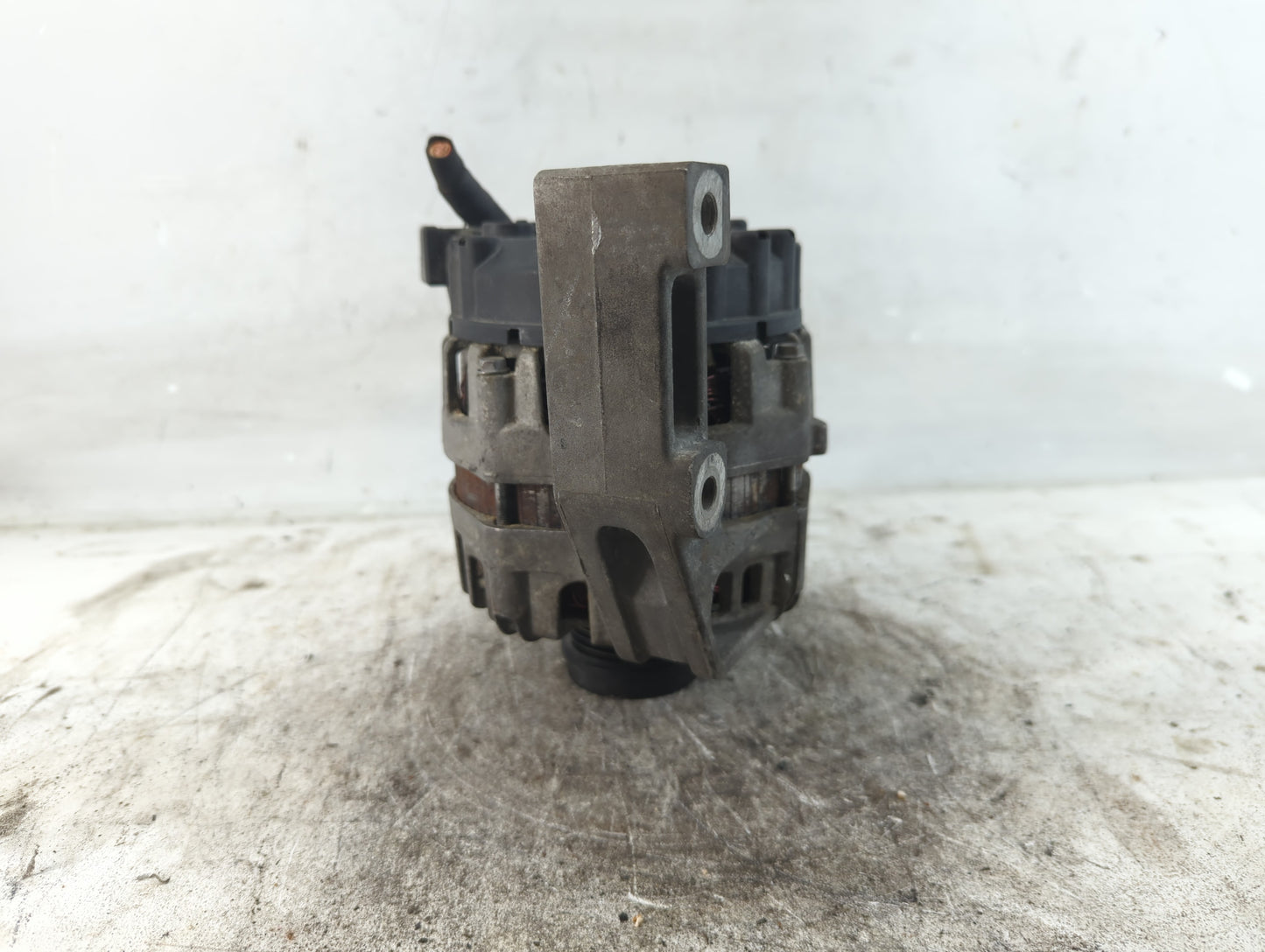 2012-2018 Ford Focus Alternator Replacement Generator Charging Assembly Engine OEM P/N:BV6T-10300-EB Fits OEM Used Auto Part