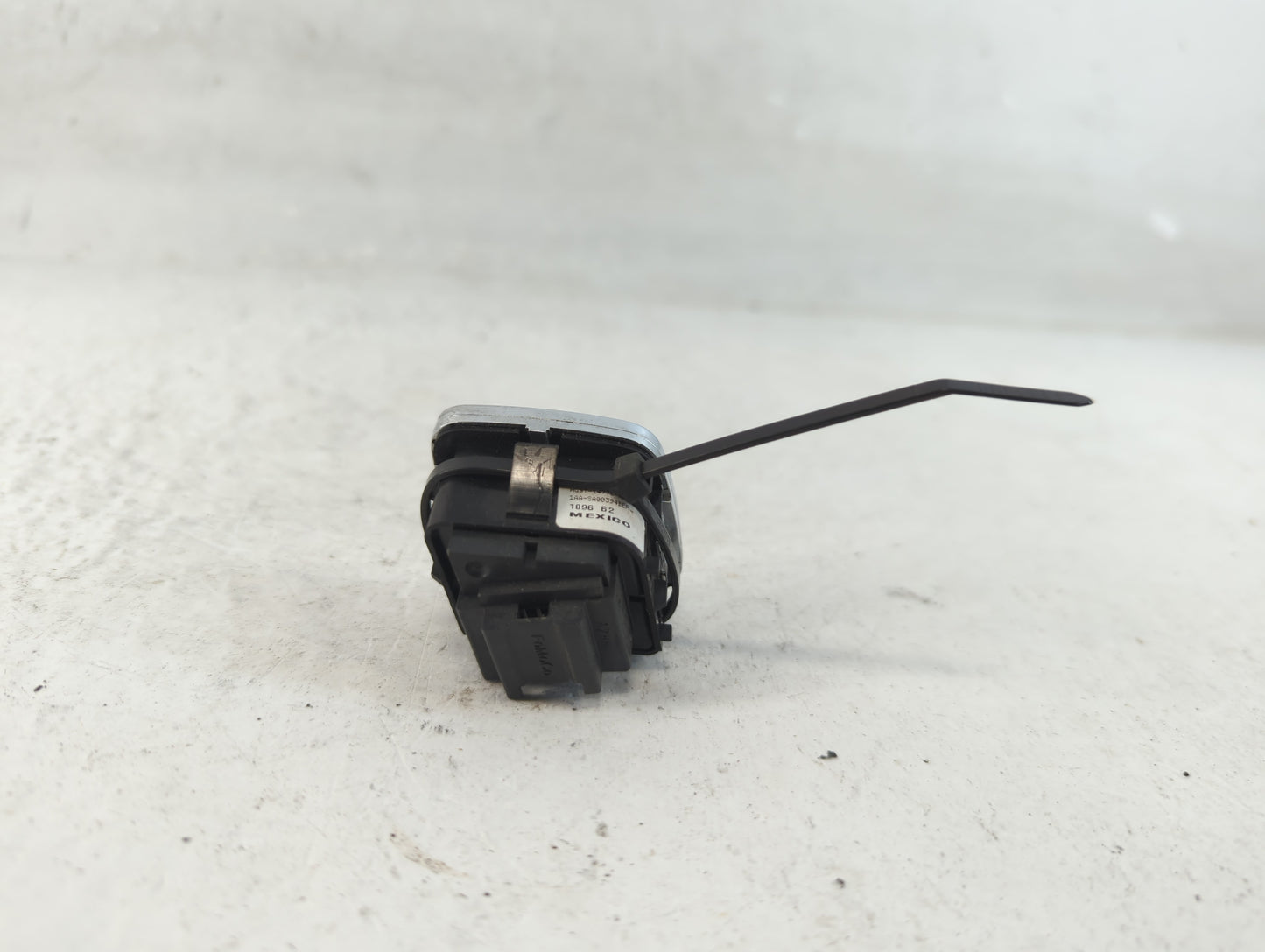 2017-2020 Ford Fusion Master Power Window Switch Replacement Driver Side Left P/N:HG9T-14776-AA Fits Fits 2017 2018 2019 202