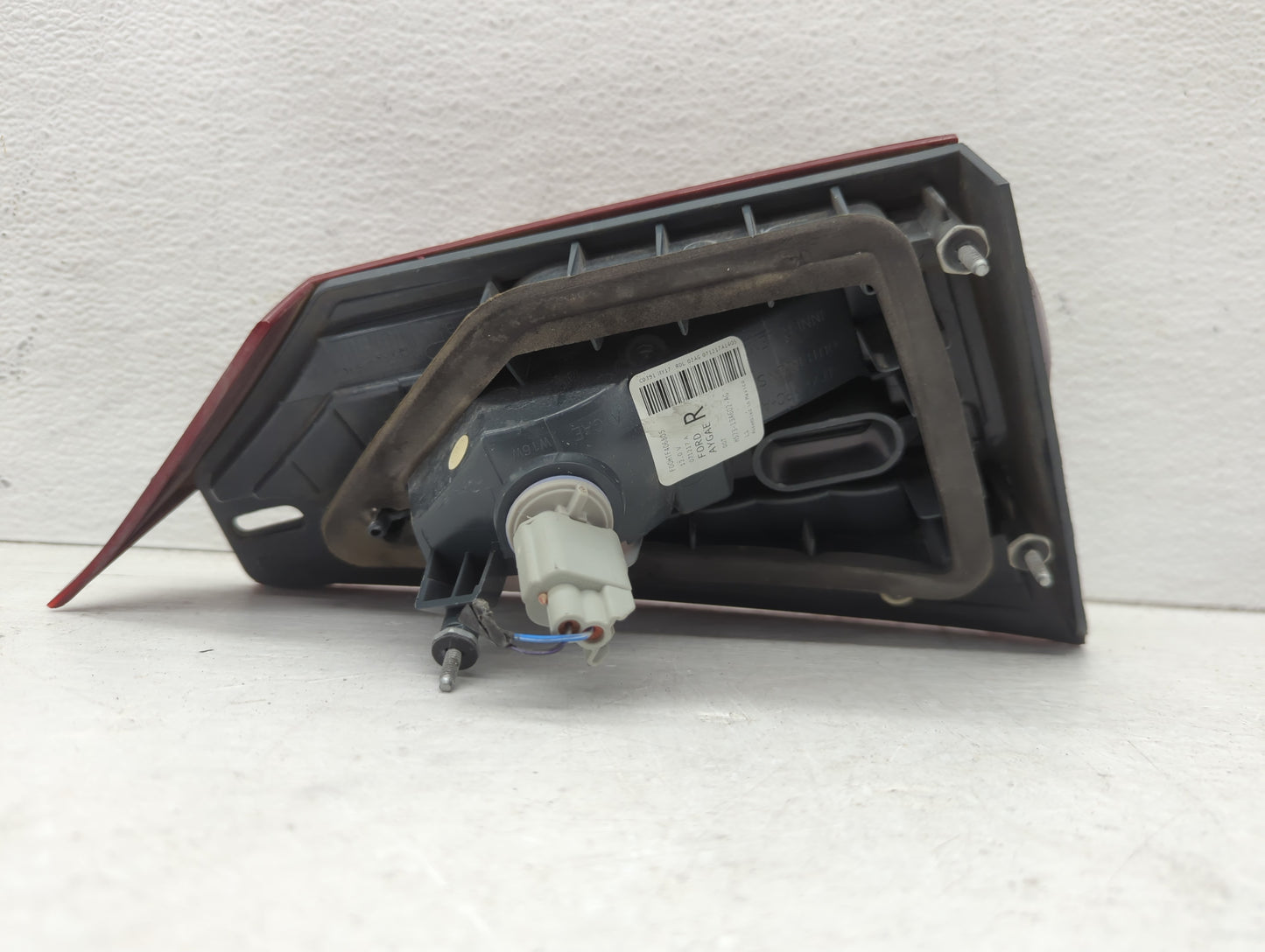 2017-2018 Ford Fusion Tail Light Assembly Passenger Right OEM P/N:HS73-13A602-AG Fits Fits 2017 2018 OEM Used Auto Parts - O