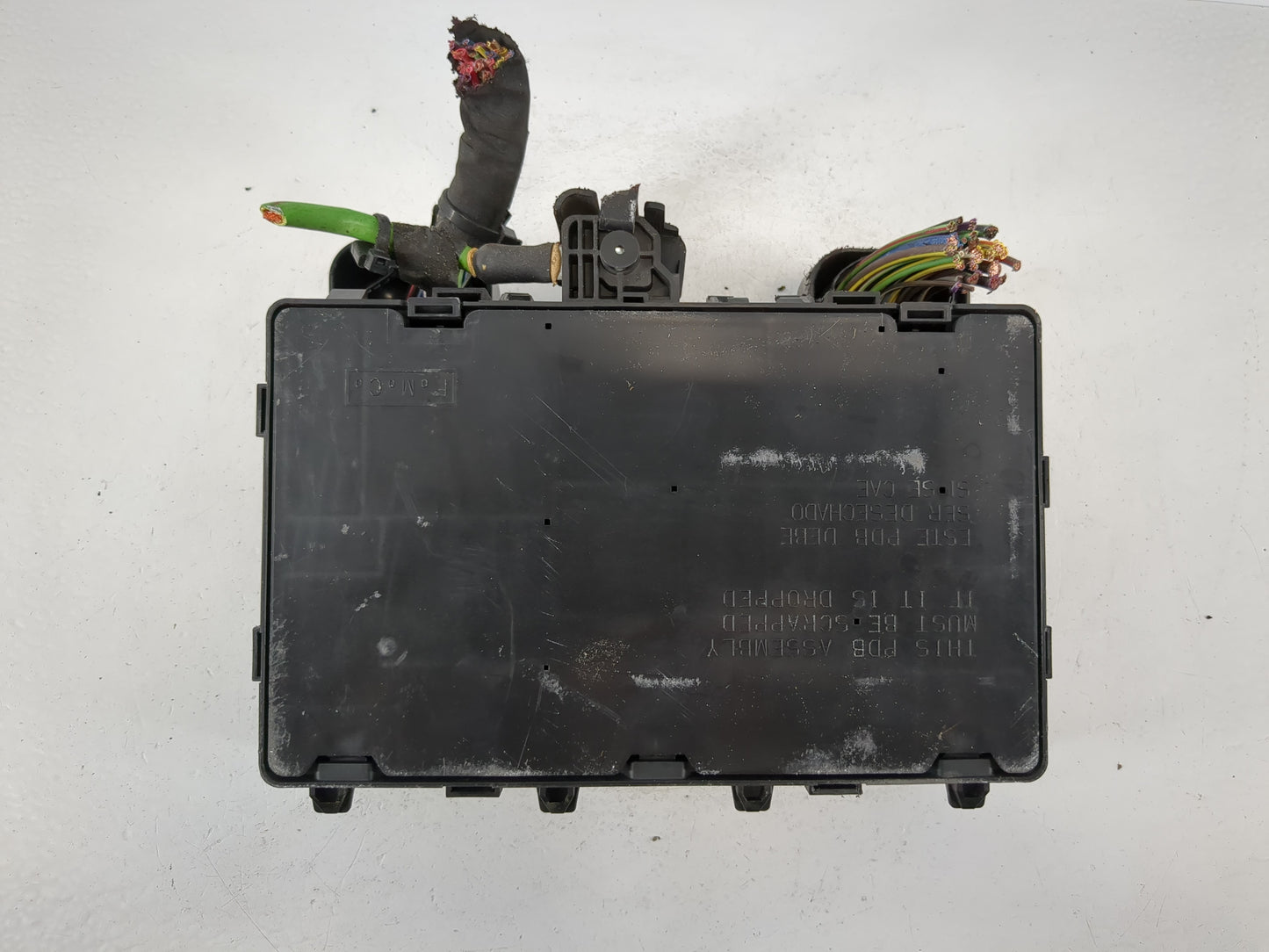 2017-2020 Ford Fusion Fusebox Fuse Box Panel Relay Module P/N:HG9T 14D068 AC Fits Fits 2017 2018 2019 2020 OEM Used Auto Par