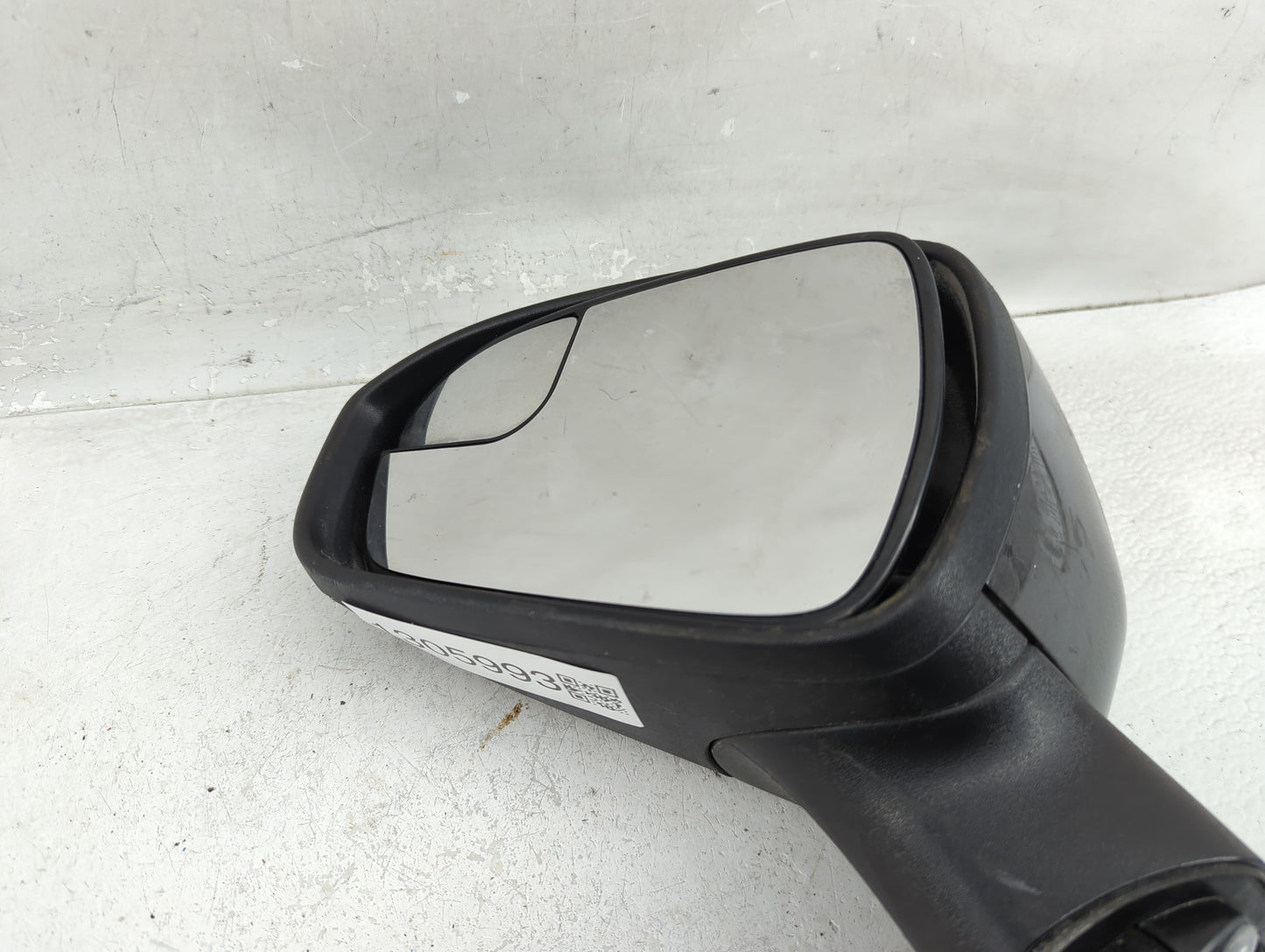 2016-2020 Ford Fusion Driver Side View Mirror - Left Door Mirror OEM Used - Oemusedautoparts1.com