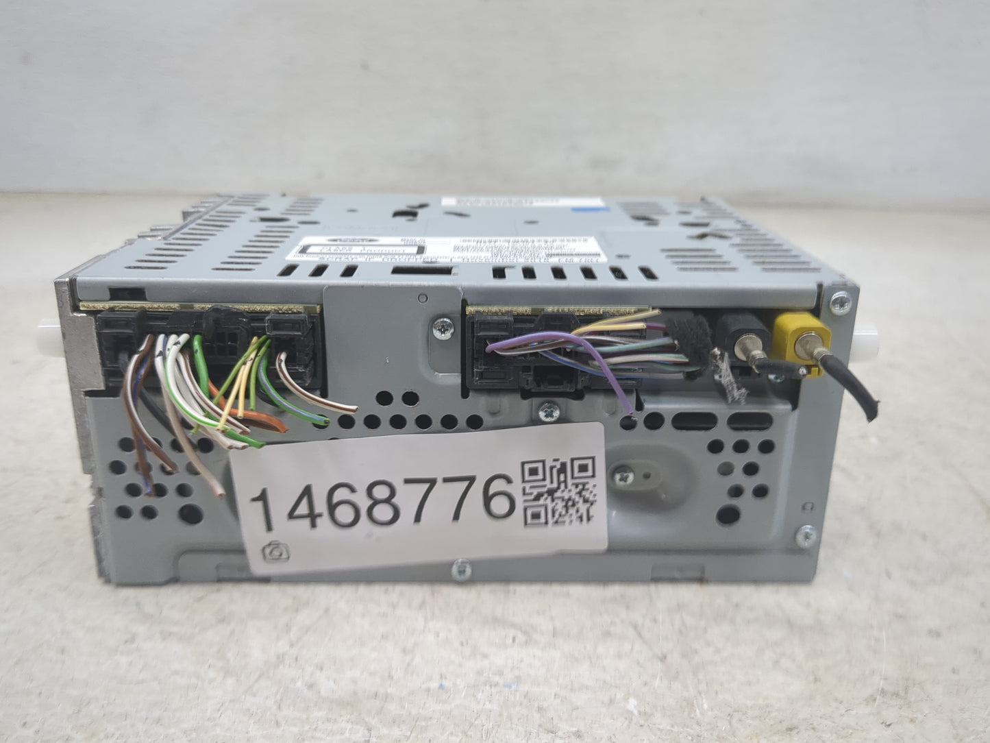 2017 Ford Fusion Radio AM FM Cd Player Receiver Replacement P/N:HS7T-19C107-ZC CO.F.J25E4UMG, FCGF.J25E-AC Fits OEM Used Aut