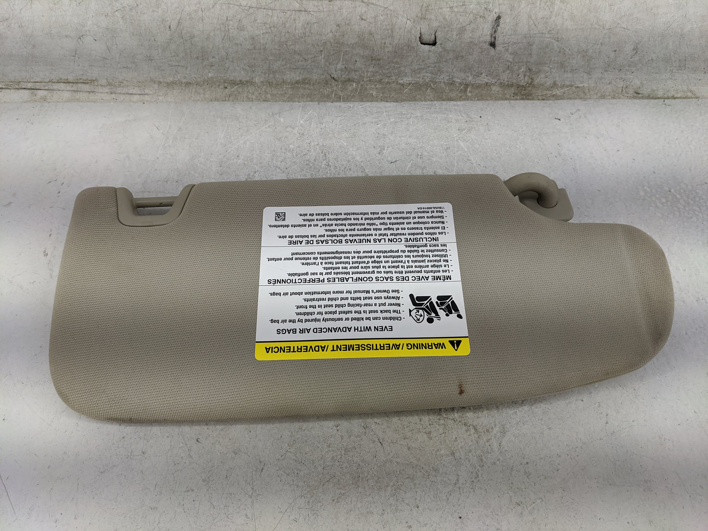 2017-2020 Ford Fusion Sun Visor Shade Replacement Driver Left Mirror Fits Fits 2017 2018 2019 2020 OEM Used Auto Parts - Oem