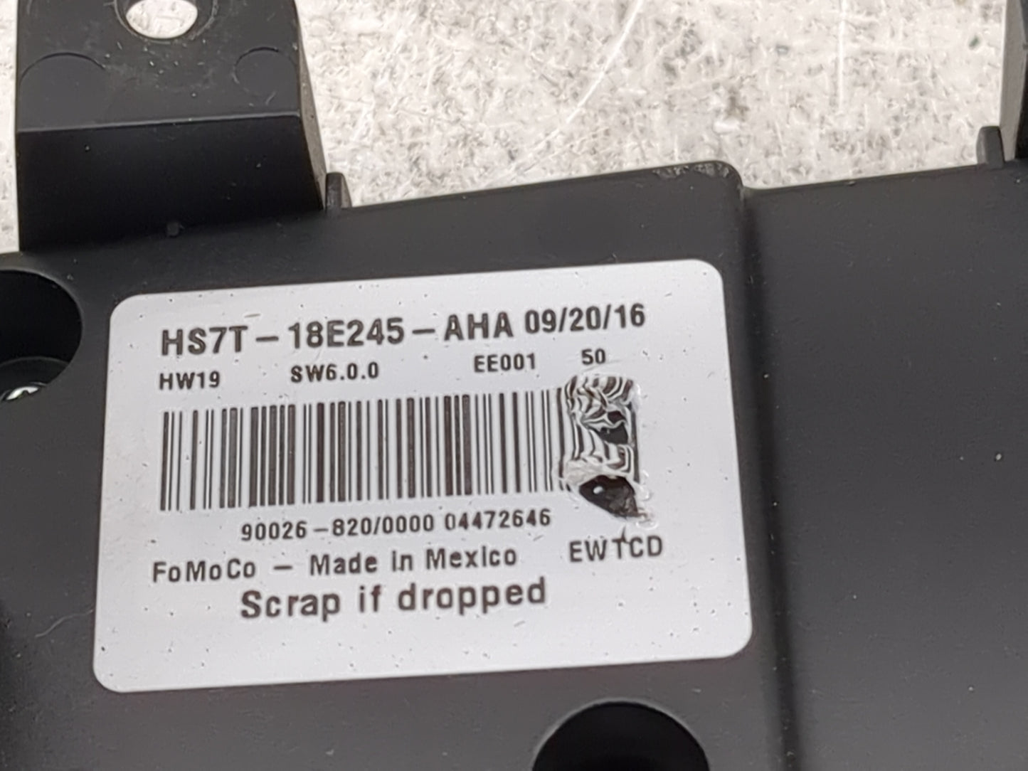 2017-2017 Ford Fusion Radio Control Panel 1491398 - Oemusedautoparts1.com