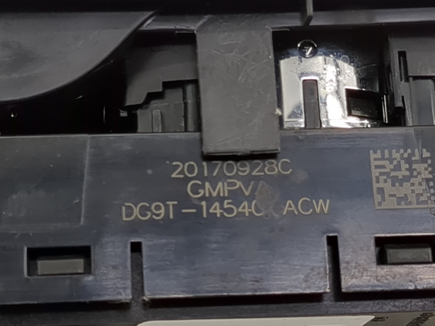 2013-2020 Ford Fusion Master Power Window Switch Replacement Driver Side Left P/N:DG9T-14540-ACW Fits OEM Used Auto Parts -