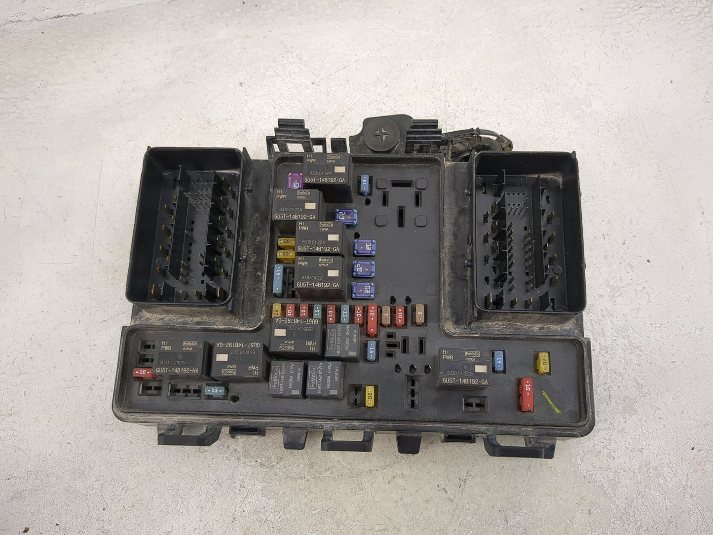 2017-2020 Ford Fusion Fusebox Fuse Box Panel Relay Module P/N:G2GT14A075AA GU5T-14B192-GA Fits Fits 2017 2018 2019 2020 OEM