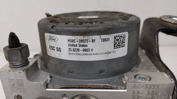 2017-2018 Ford Fusion ABS Pump Control Module Replacement P/N:HG9C-2B373-BF Fits Fits 2017 2018 OEM Used Auto Parts