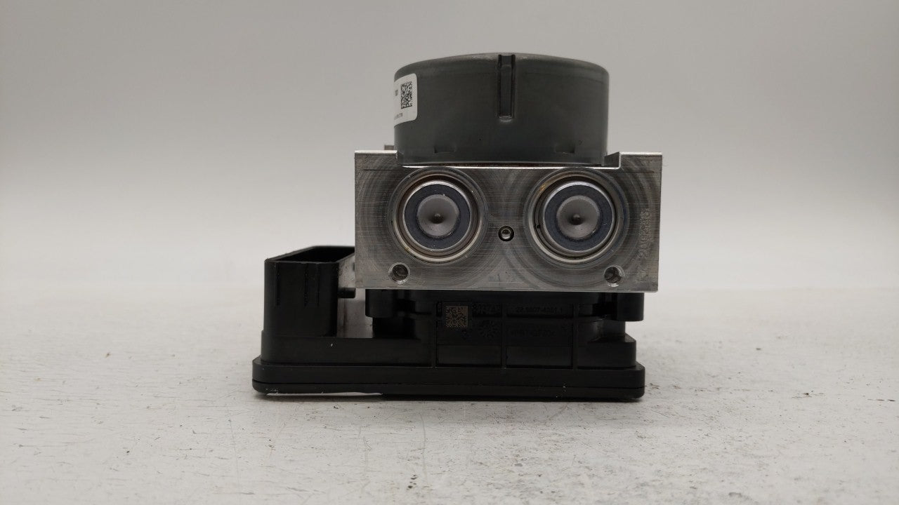 2017-2018 Ford Fusion ABS Pump Control Module Replacement P/N:HG9C-2B373-BG HG9C-2C219-LG Fits Fits 2017 2018 OEM Used Auto