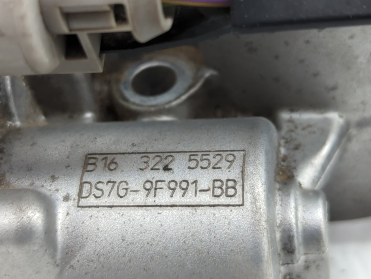 2014-2019 Ford Fusion Throttle Body P/N:50989011 DS7G-9F991-BB, DS7G-9E991-BB Fits Fits 2014 2015 2016 2017 2018 2019 OEM Us