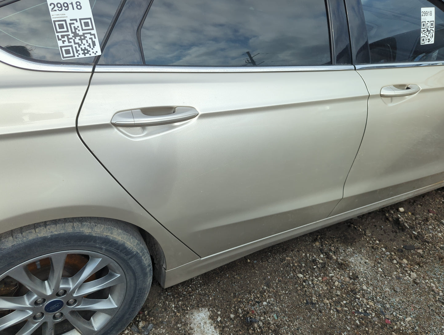 2017-2020 Ford Fusion Passenger Rear Door Oem - Oemusedautoparts1.com