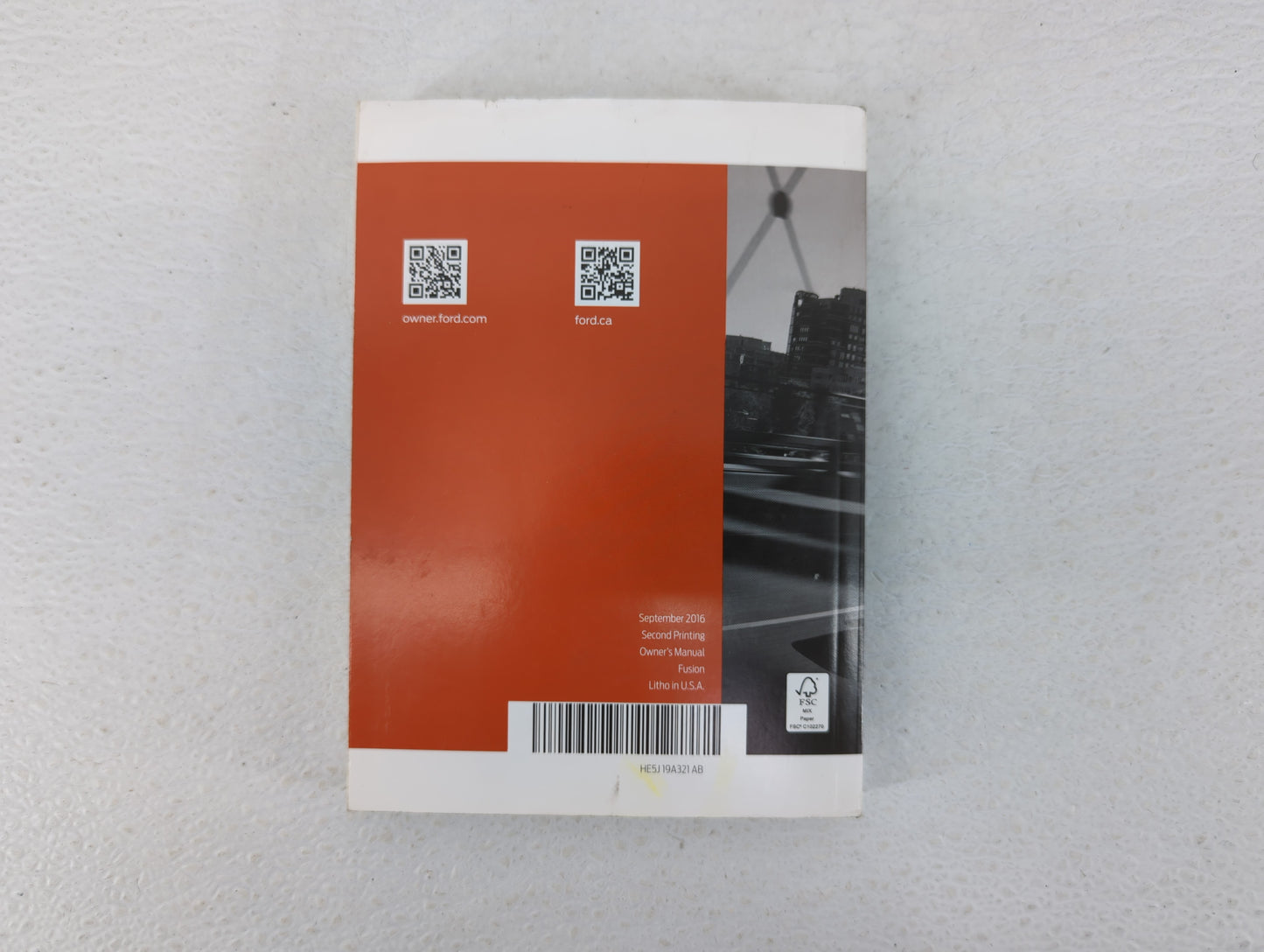 2017 Ford Fusion Owners Manual Book Guide P/N:HE5J 19A321 AB OEM Used Auto Parts - Oemusedautoparts1.com