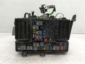 2017-2020 Ford Fusion Fusebox Fuse Box Panel Relay Module P/N:HG9T14D0686C Fits Fits 2017 2018 2019 2020 OEM Used Auto Parts