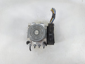2017-2018 Ford Fusion ABS Pump Control Module Replacement P/N:HG9C-2B373-BG Fits Fits 2017 2018 OEM Used Auto Parts
