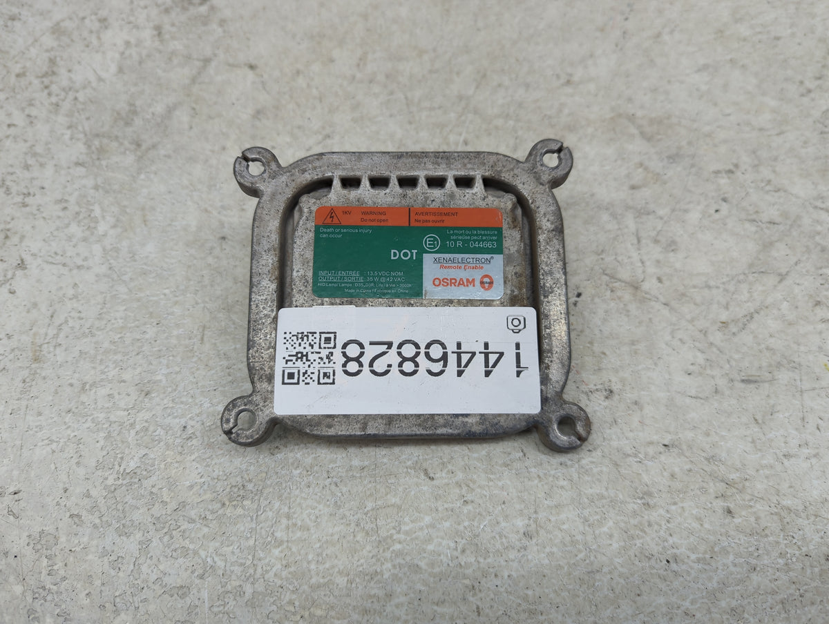 2017 Ford Mustang Headlight Ballast Head Light - Oemusedautoparts1.com