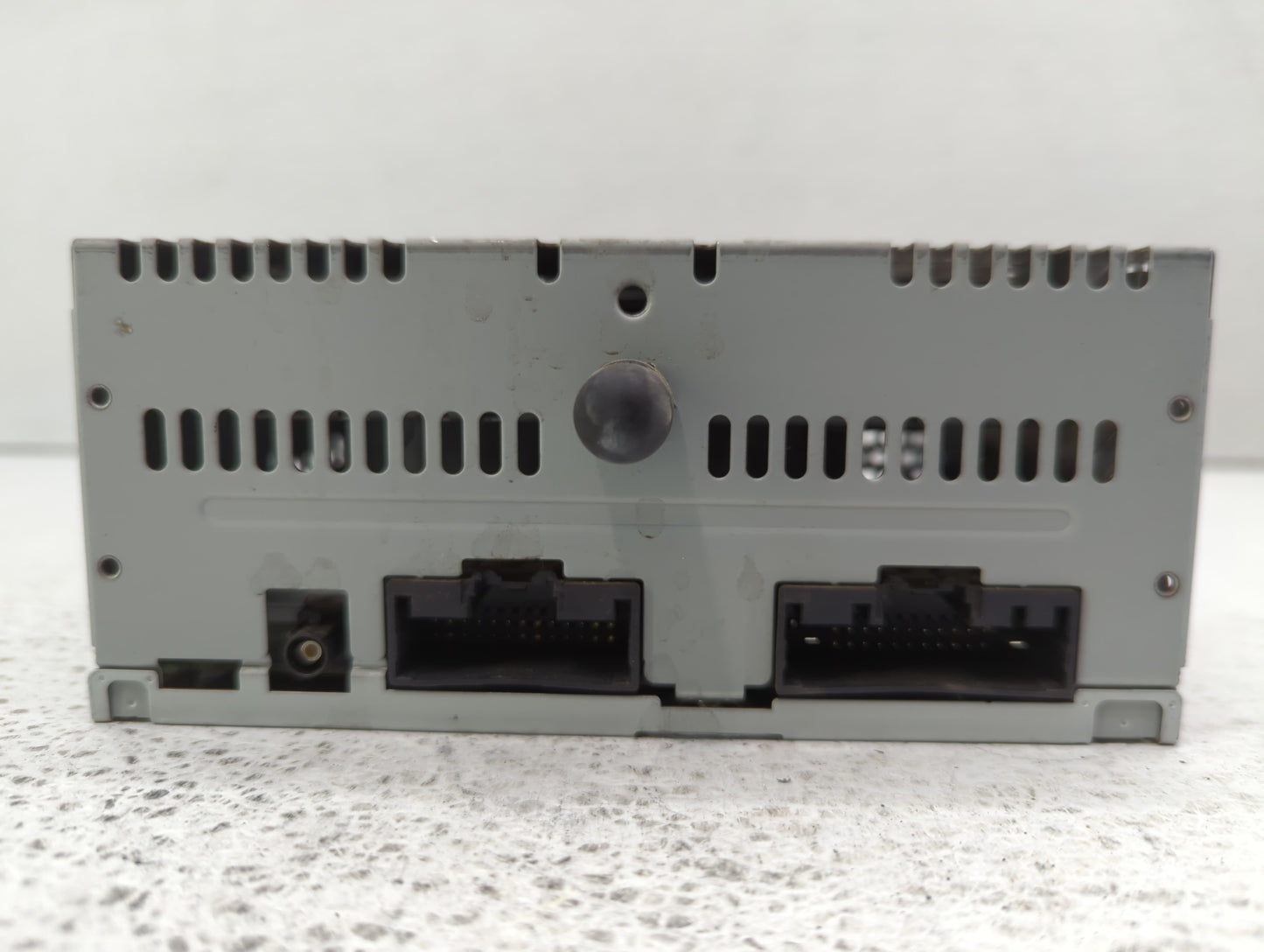 2016-2017 Ford Mustang Radio AM FM Cd Player Receiver Replacement P/N:GR3T-19C107-AA GR3T-19C107-DC Fits Fits 2016 2017 OEM
