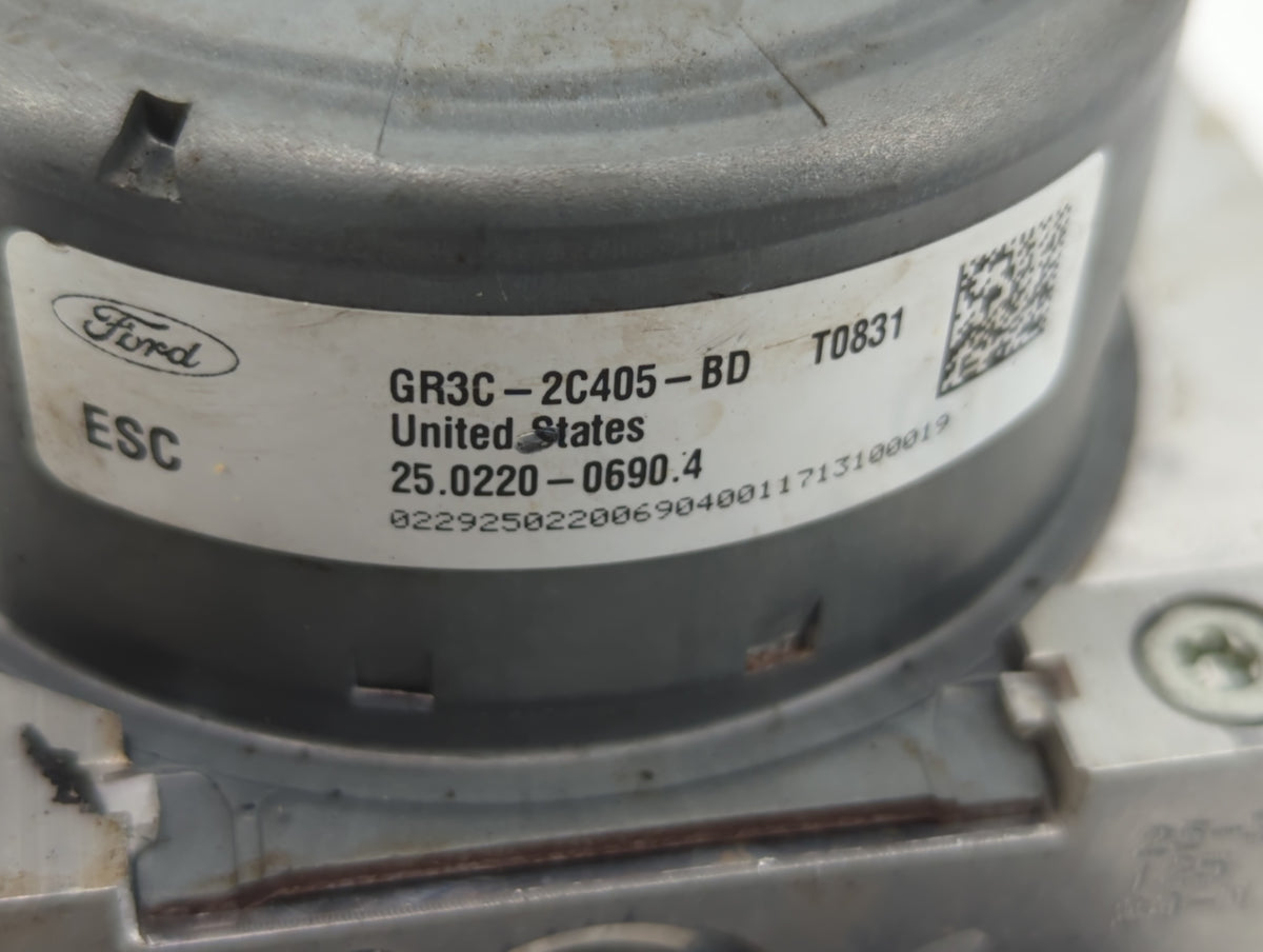 2015-2020 Ford Mustang Anti-Lock Brake ABS Pump Module Actuator OEM P/N:GR3C-2C405-BD Fits Fits 2015 2016 2017 2018 2019 202