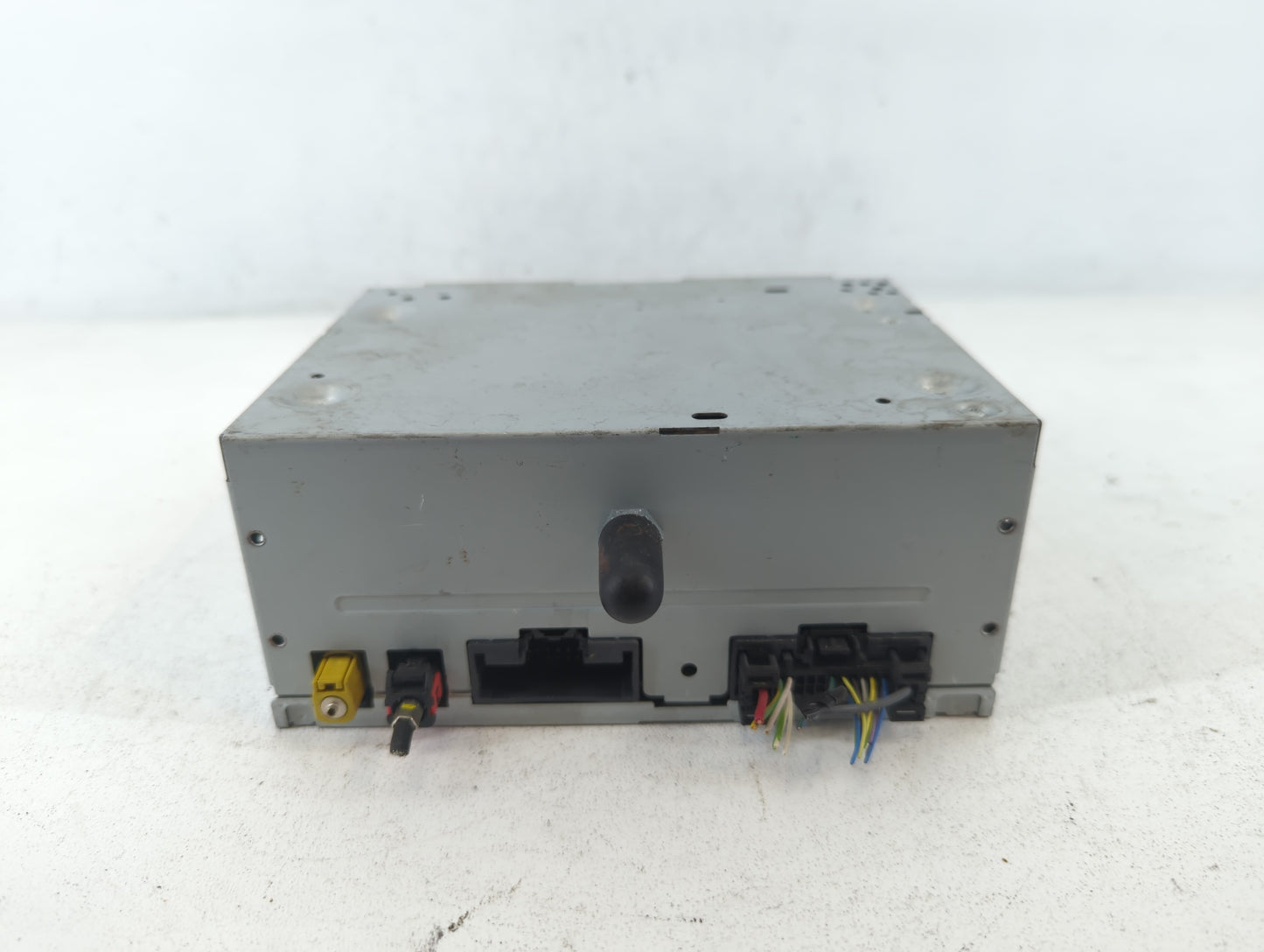 2017-2017 Ford Mustang Am Fm Cd Player Radio Receiver - Oemusedautoparts1.com